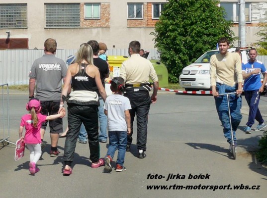 usti16_16 - klikni pro větší velikost